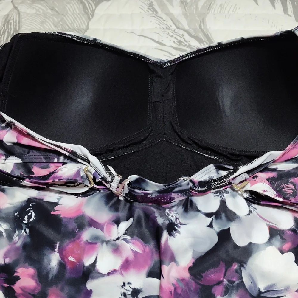 Aqua Eve Purple, White and Black Floral One Piece Swimsuit, Size 18 (NWOT) - Picture 6 of 11